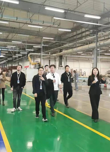 jdb电子试玩平台铝包木窗备受崇尚“人居自然”的设计师青睐