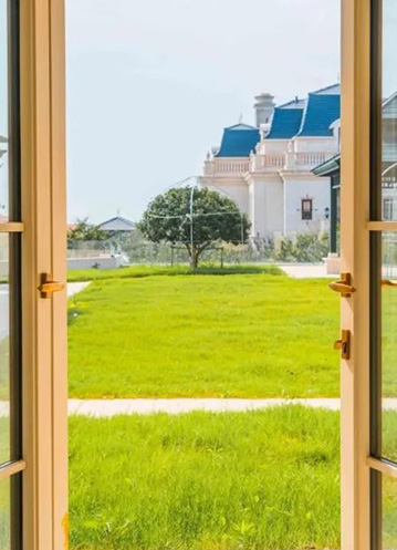 窗赢未来│jdb电子试玩平台荣获“金牌企业奖”，再展品牌魅力