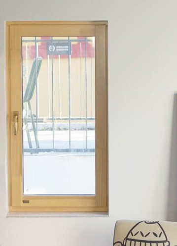 白色，隐藏了很多秘密