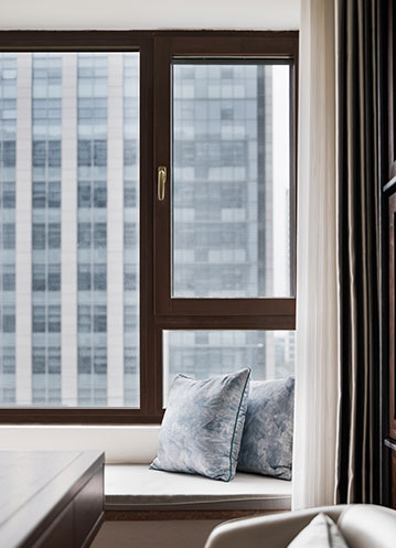 高性能玻璃：节能建筑设计中的“强大工具”