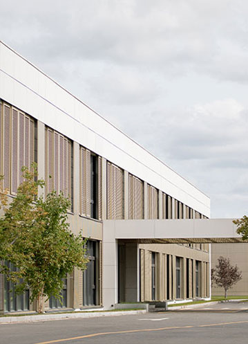 设计师与神 设计师与人 ——边书平于中国第八届室内设计师宁波大会演讲