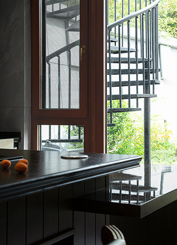 外媒：中国探索实现城市“零碳”新路径